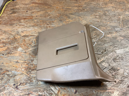 Opel Kadett, Bj. 84-91 Abdeckung, Säule V.R Original GM NEU