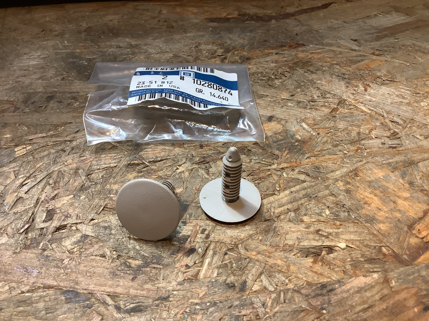 Opel Sintra Halteclips Radhausschale vorn (2Stk) Satz Original GM NEU