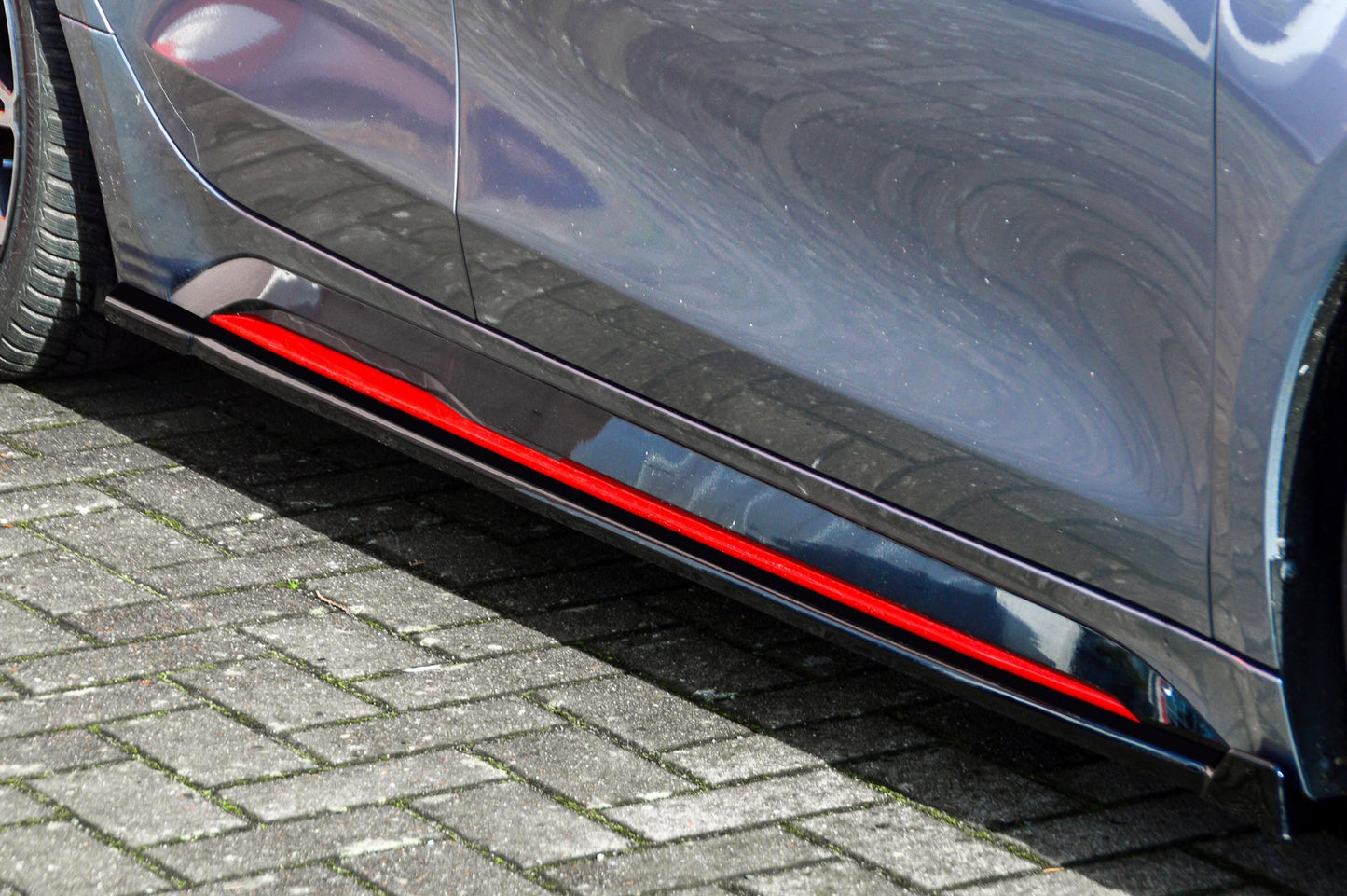 CUP Seitenschwellersatz mit Wing vorne Kia Ceed GT, CD ( FL) Carbon
