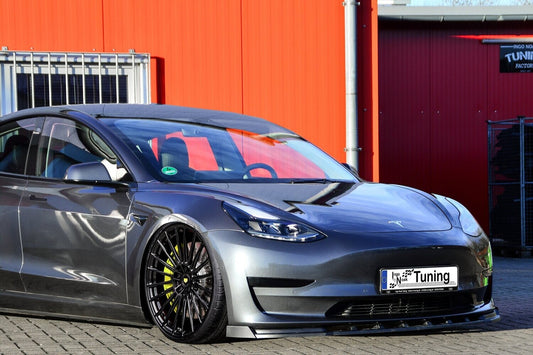 CUP Frontspoilerlippe mit Seitenwing Tesla Model 3 + Performance Schwarz Glanz