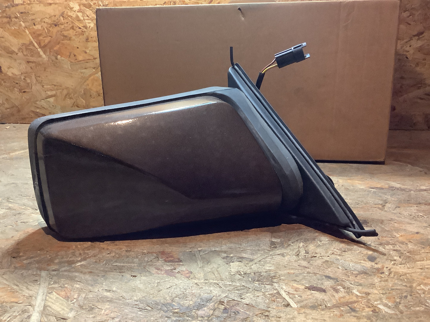 Opel Ascona C Seitenspiegel rechts Braun lackiert Original GM NEU