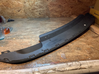 VW Golf Heckstütze Plus Beschädigt Original VW NEU