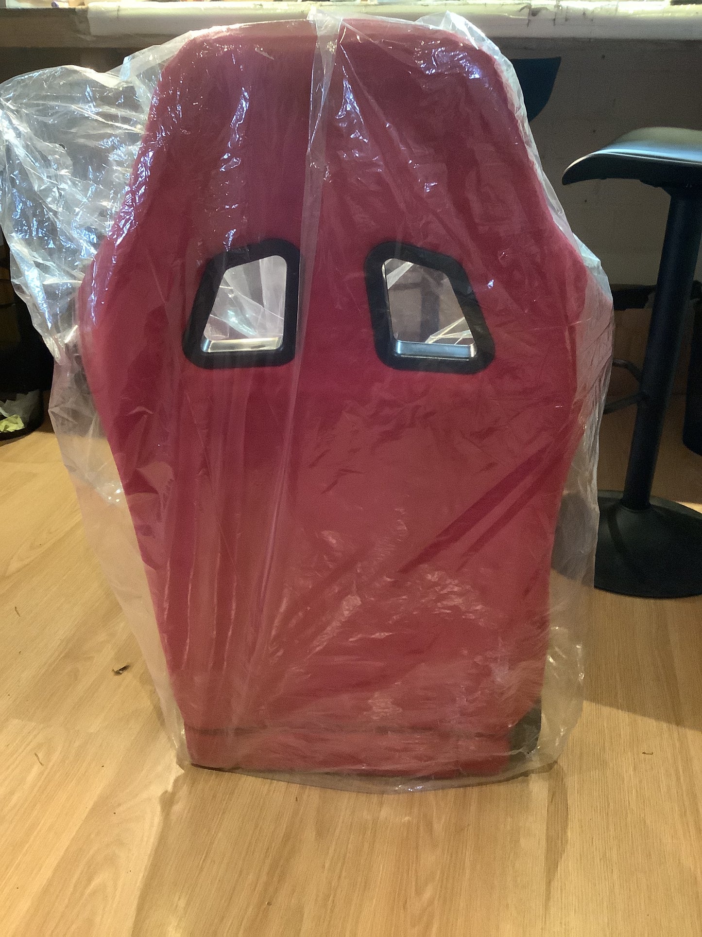 TA Technix Sportsitz - rot, Alcantara, verstellbar, rechts