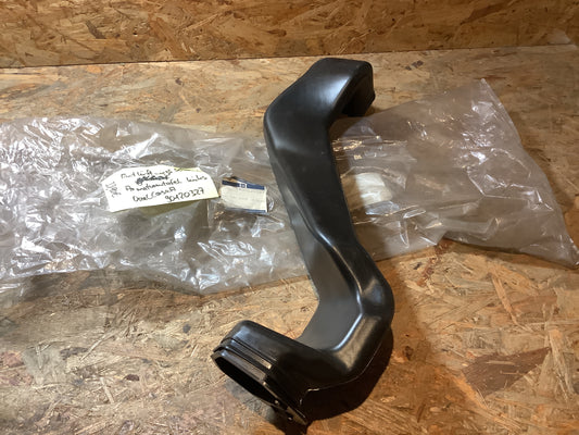 Opel Corsa A Entlüftungsschlauch Armaturentafel links Original GM NEU