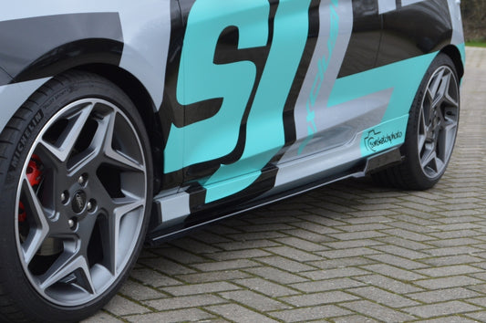 CUP Seitenschweller Ford Fiesta ST, MK8, JHH ab Bj.: 2018- Carbon