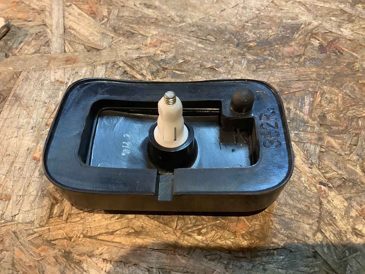 Opel Campo Reflektor hinten rechts Original GM NEU