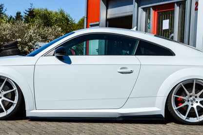CUP Seitenschweller Wing Audi TT 8S Bj.: 2014-2018 Schwarz Glanz