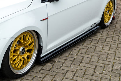 CUP 3 Seitenschweller Volkswagen Golf 7 GTI TCR ab Bj.: 2019- Carbon