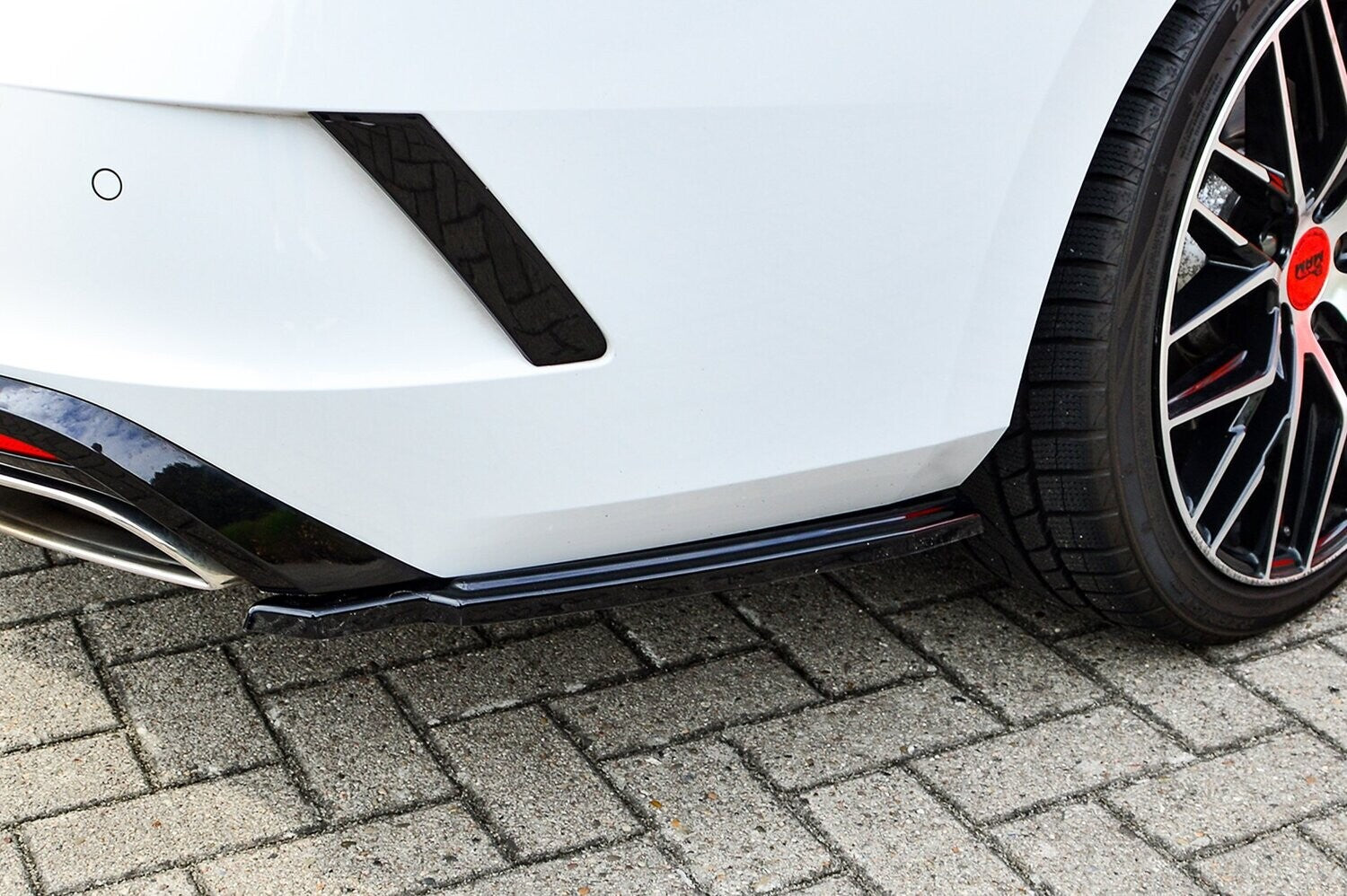 Heckansatz Seitenteile ABS Skoda Octavia RS, NX, Combi Schwarz Glanz