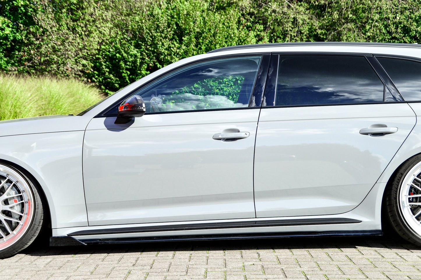 Seitenschwellersatz mit Wing Audi RS4, B9, Avant Bj.: 2017-2020 Carbon