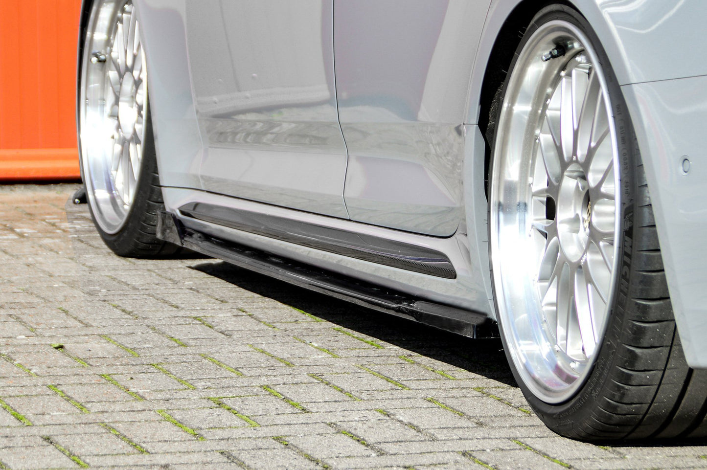 Seitenschwellersatz mit Wing Audi RS4, B9, Avant Bj.: 2017-2020 Carbon