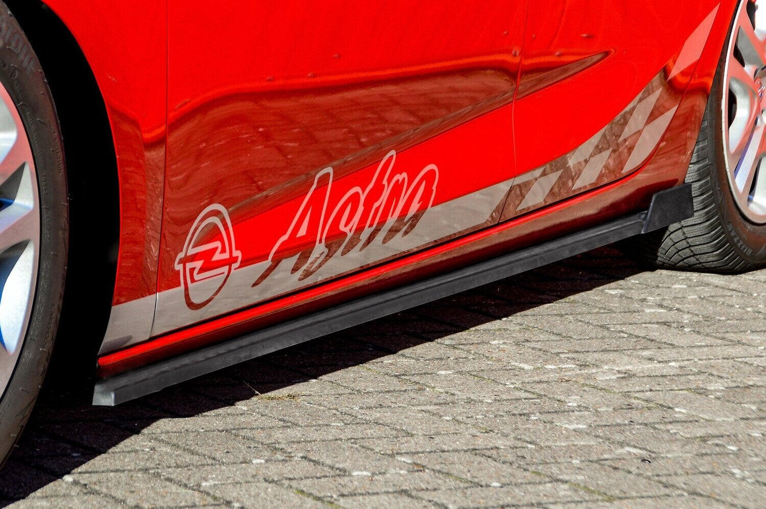 Seitenschwellersatz mit Wing Opel Astra K, Sports Tourer Schwarz Glanz