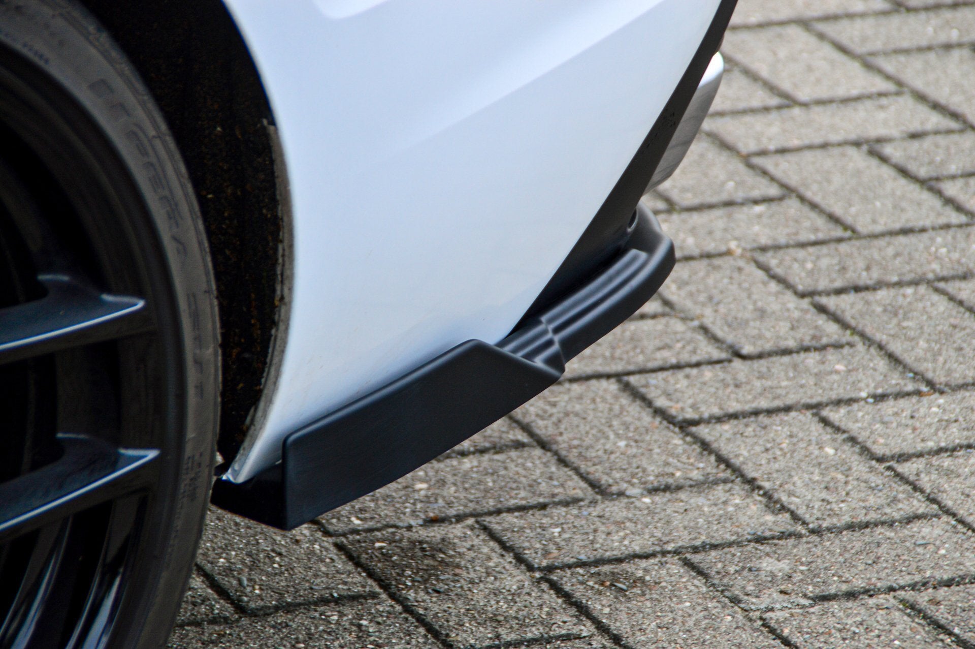 Heckansatz Seitenteile ABS Audi A4 Facelift, B9 8W ab Bj.:2019- Carbon