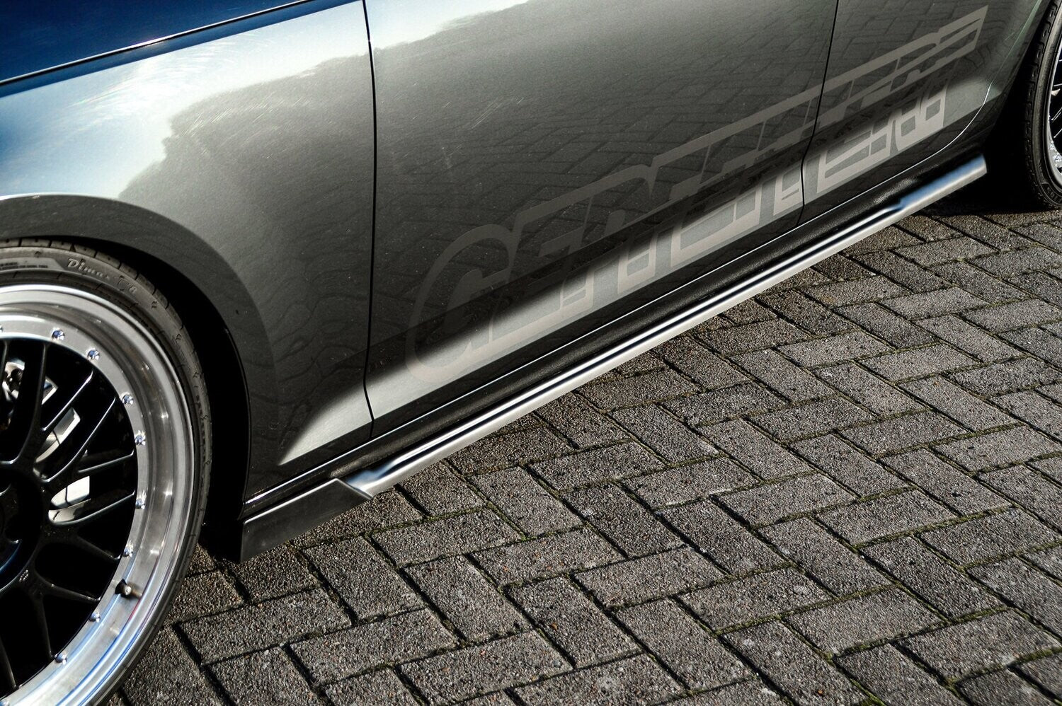 Seitenschwellersatz mit Wing Audi A4 Facelift, B9 8W ab Bj.:2019- Carbon