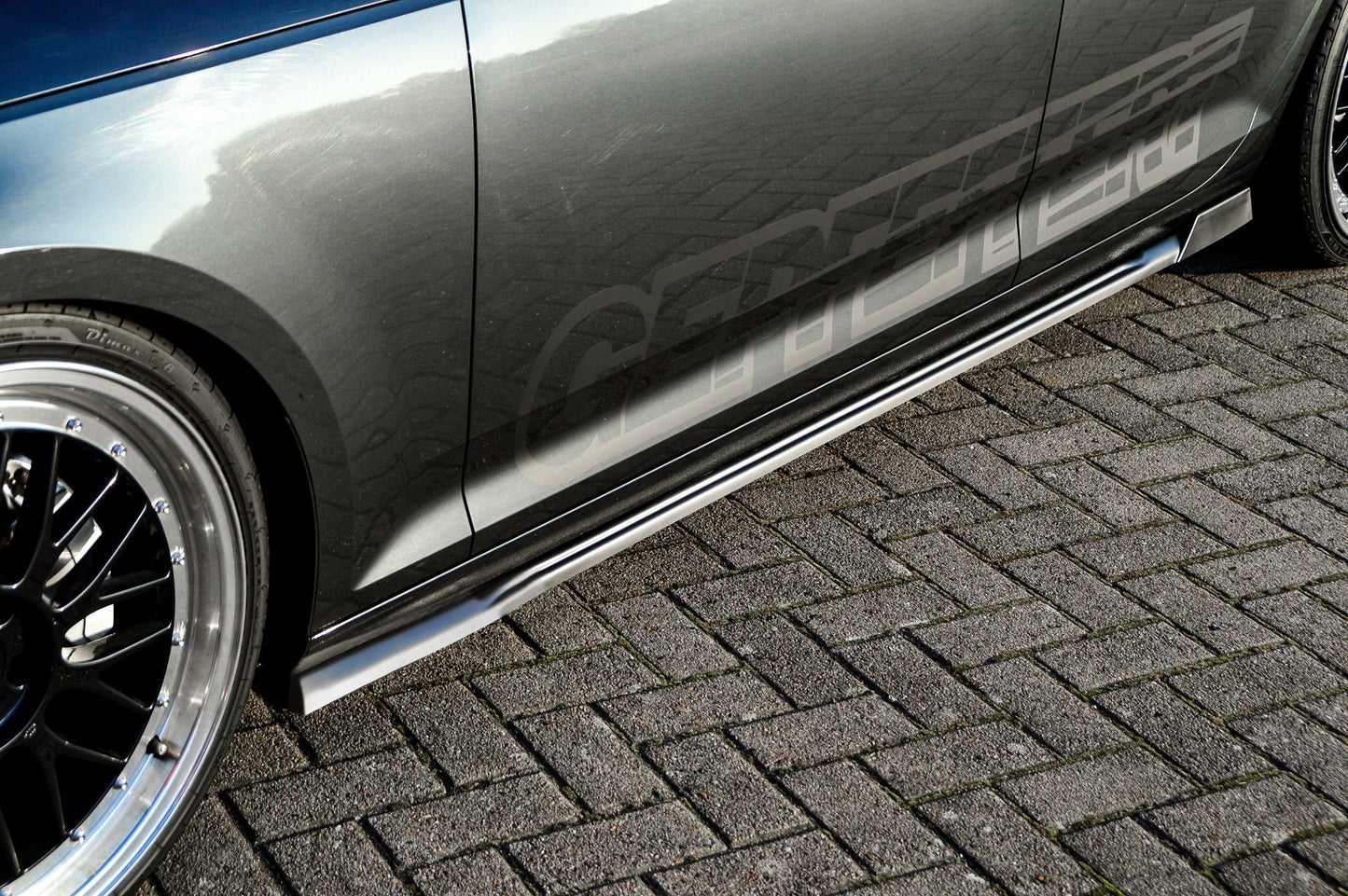 Seitenschwellersatz mit Wing Audi A4 B9 Bj.:06/2018-05/2019 Schwarz Matt