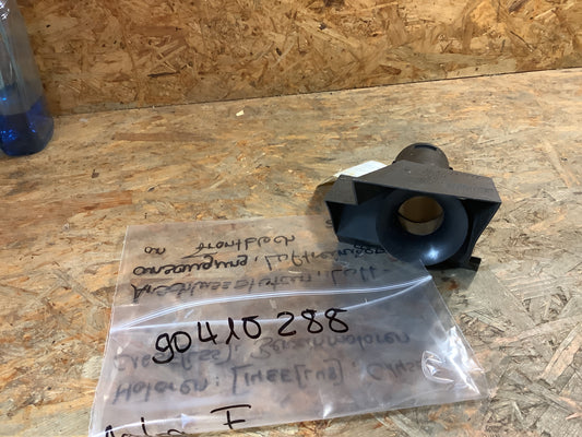 Astra F Anschlussstutzen, Luftansaugung, Luftreiniger an Frontblech Original GM NEU