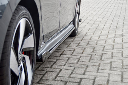 CUP 3 Seitenschweller Volkswagen Golf 8 GTD ( CD1) ab Bj.: 2020- Carbon