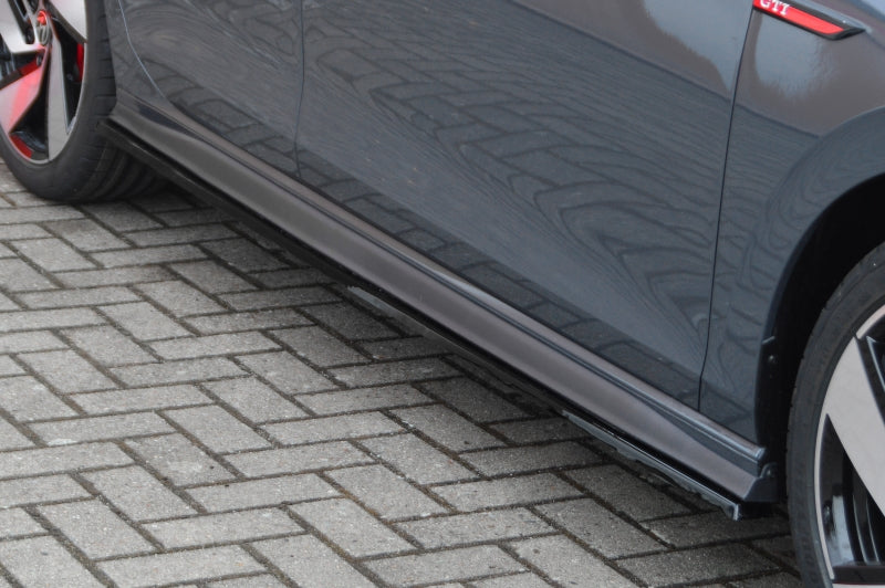 CUP Seitenschweller Volkswagen Golf 8 GTD ( CD1) ab Bj.: 2020- Carbon