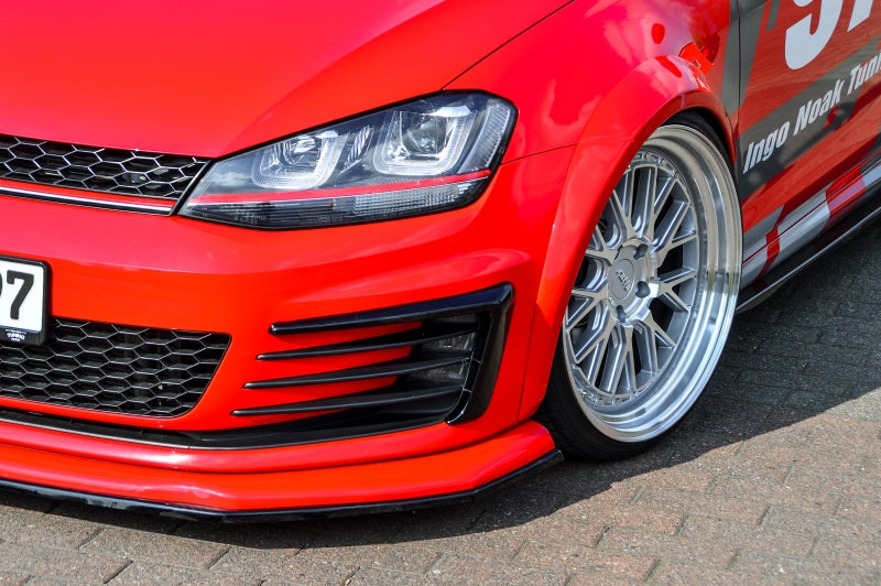 CUP Frontspoilerlippe inkl. CUP Schwert Volkswagen Golf 7 GTI + GTD Typ AU Schwarz Glanz