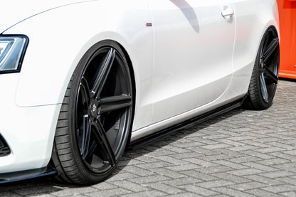 CUP Seitenschwellersatz mit Seitenwing Audi A5 / B8 Facelift Carbon