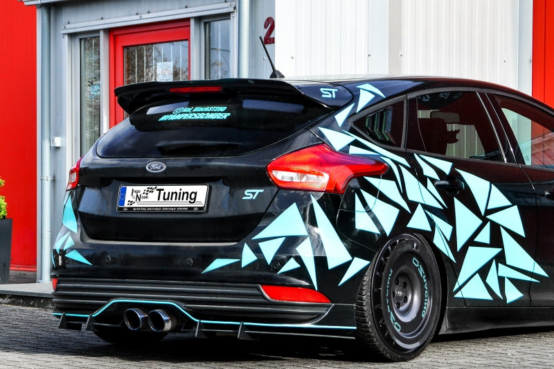 Gefräster Heckansatz Ford Focus ST , Typ: DYB Bj.: 2014-2018 Schwarz Matt