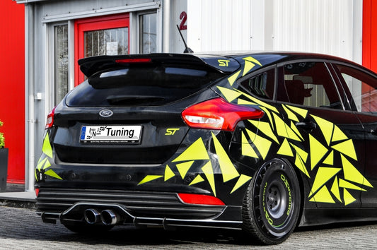 Gefräster Heckansatz Ford Focus ST , Typ: DYB Bj.: 2014-2018 Schwarz Matt