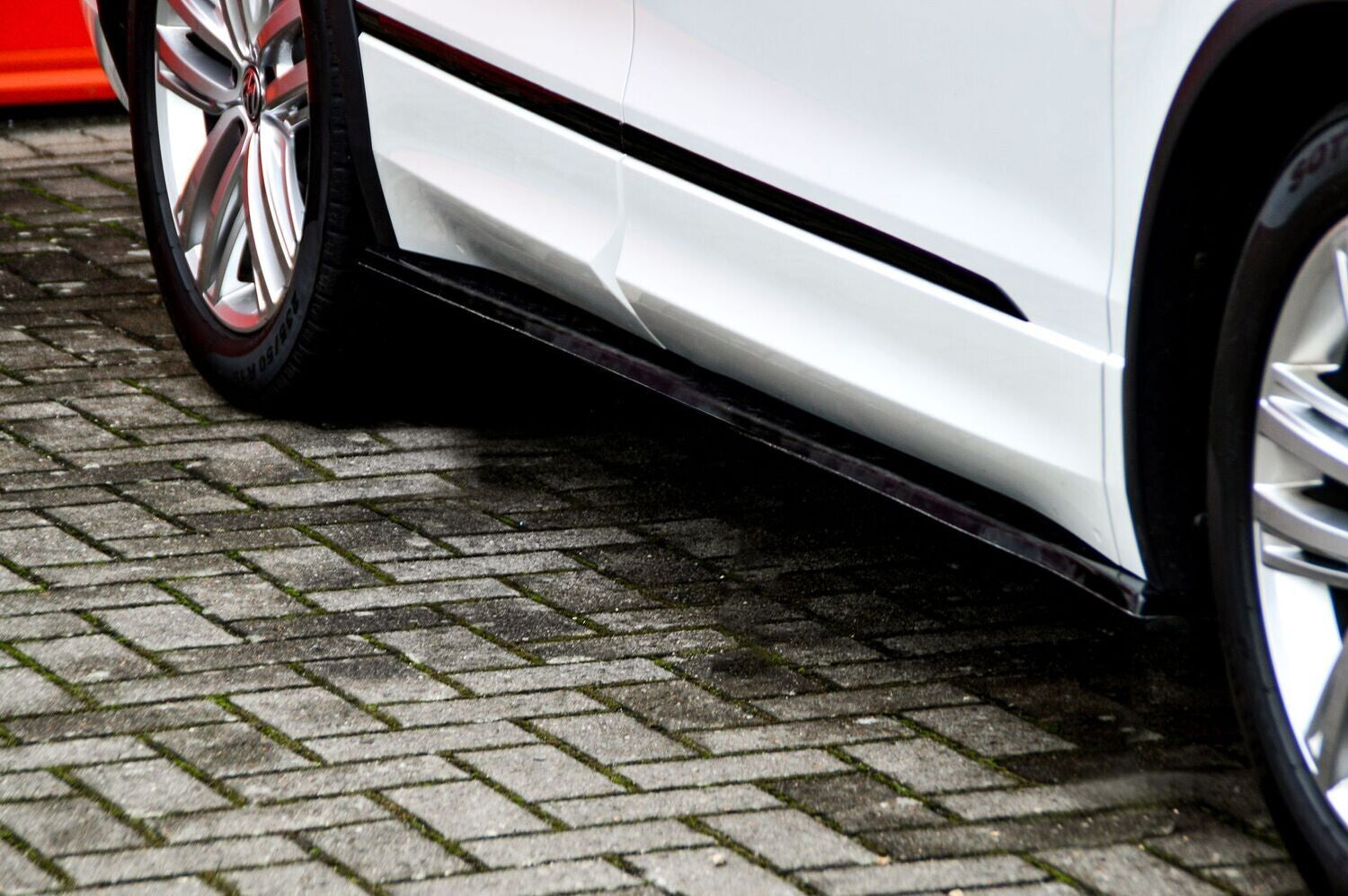 CUP Seitenschweller Volkswagen Tiguan Allspace 2 Typ AD1 Schwarz Glanz