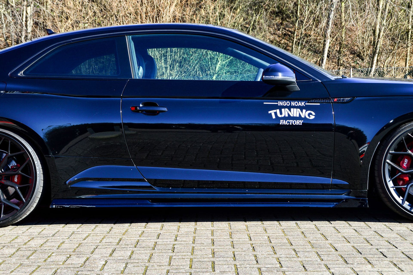Seitenschwellersatz mit Wing Audi RS5 B9, F5 Bj.: 2017-2020 Schwarz Matt