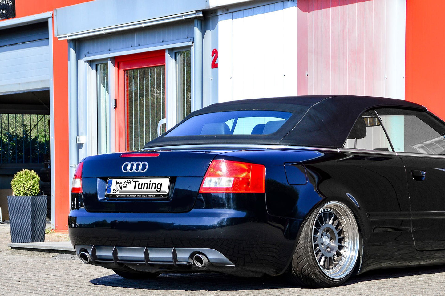 Gefräster Heckansatz Audi A4 Cabrio (8H) B6 Bj.:2002-2006 Schwarz Matt