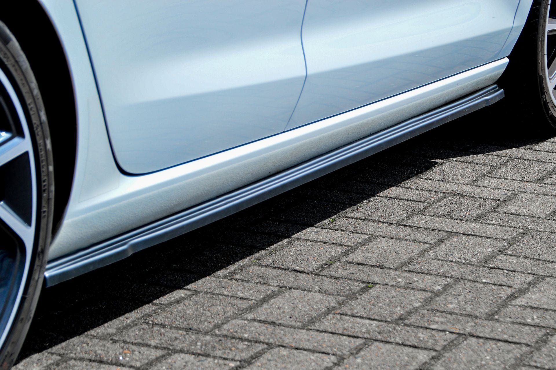 CUP Seitenschwellersatz ABS Hyundai i30 N-Line Schrägheck Schwarz Glanz