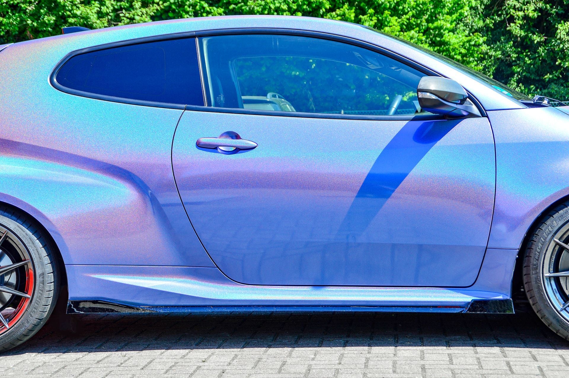 Seitenschwellersatz mit Wing Toyota Yaris GR XP21 ab Bj.: 2020- Schwarz Glanz