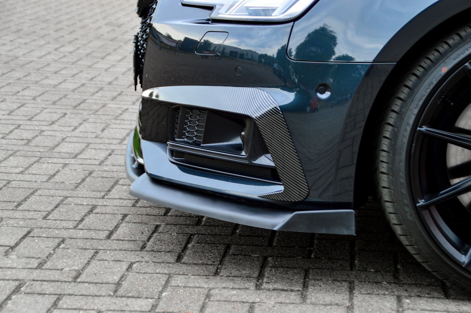 CUP Frontspoilerlippe ABS mit Seitenwing Audi S4 Typ: B9 Schwarz Matt