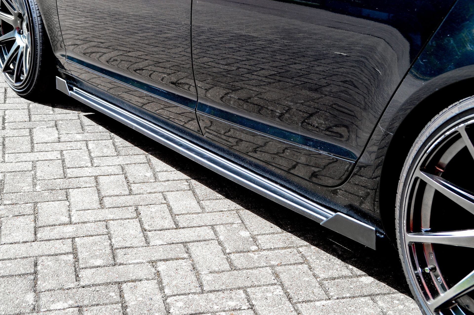 Seitenschwellersatz mit Wing Audi A6 4F Bj.: 2004-2008 Carbon