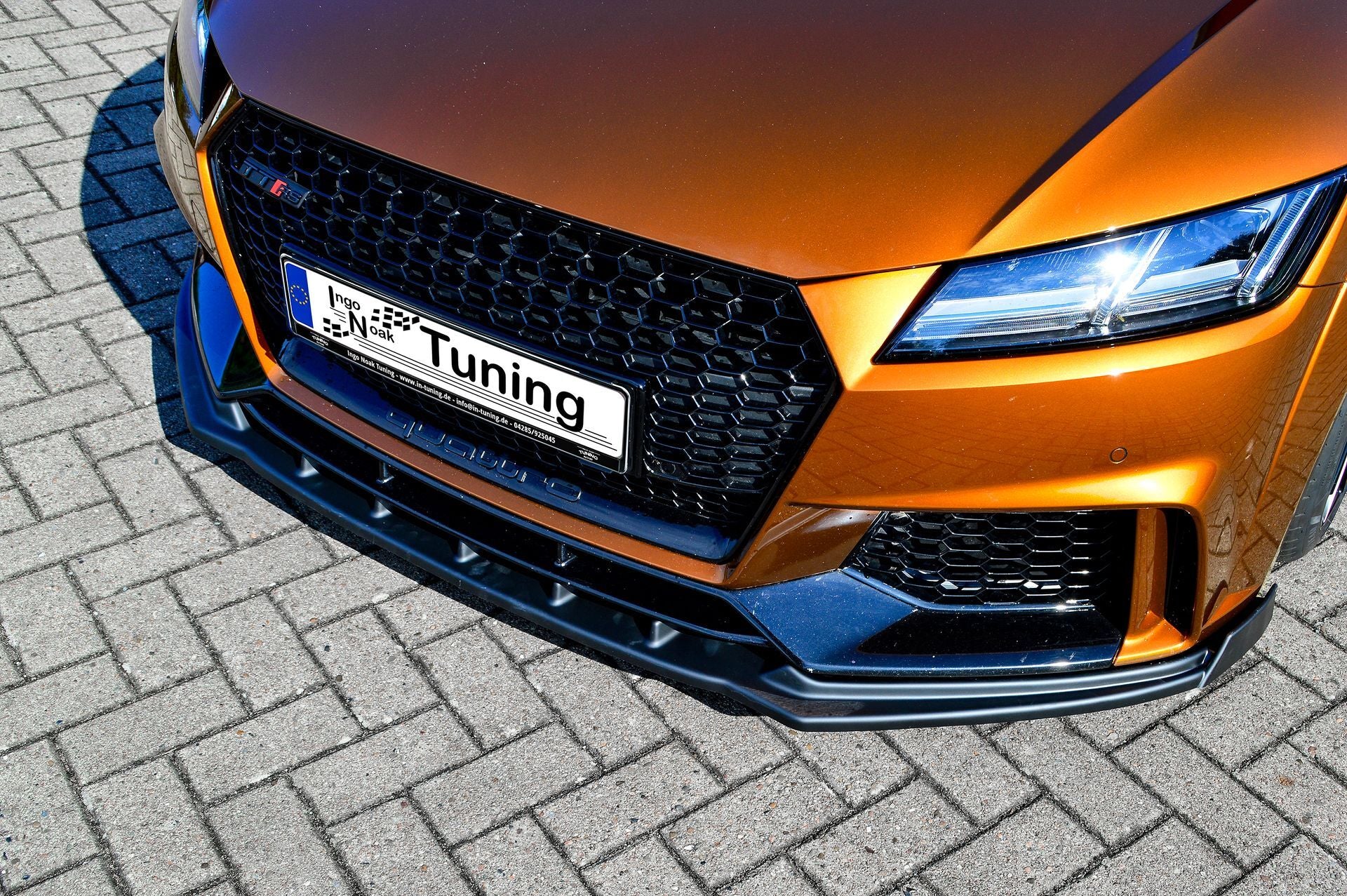 CUP Frontspoilerlippe ABS mit Seitenwing Audi TT RS, 8S Schwarz Glanz