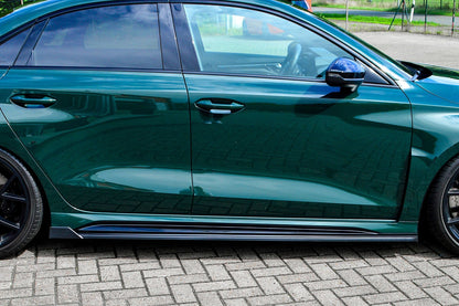 CUP Seitenschwellersatz mit Wing hinten Audi RS3, 8Y, Limousine Carbon