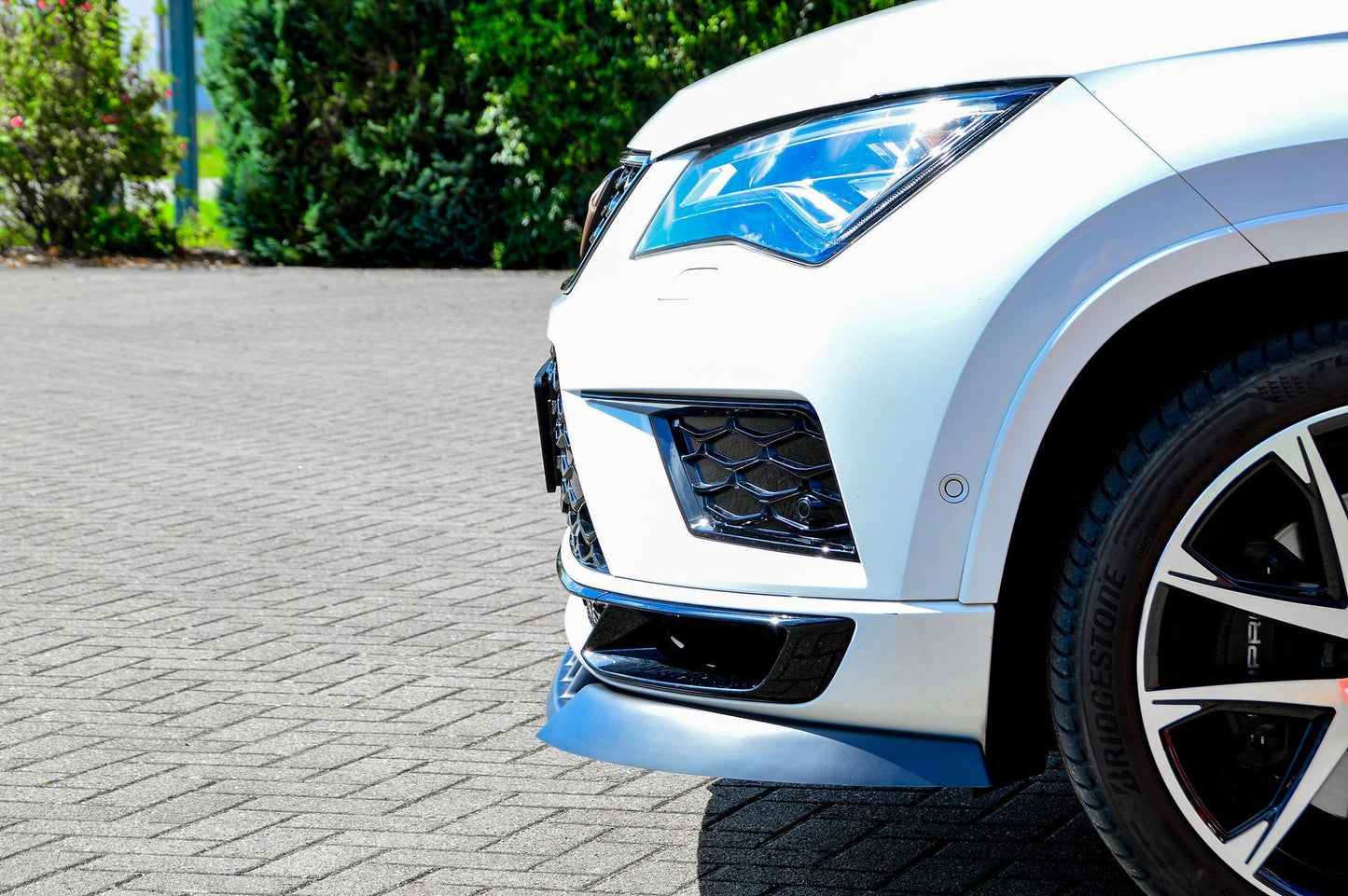 CUP Frontspoilerlippe ABS Cupra Ateca 5FP Bj.: 2018-2020 Schwarz Glanz