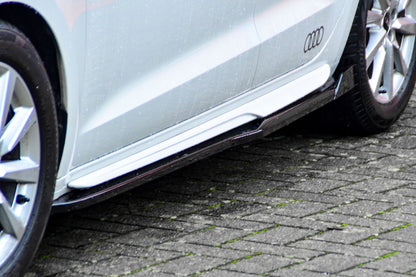 CUP Seitenschwellersatz mit Wing vorne/hinten Audi A1 (GB) Schwarz Matt