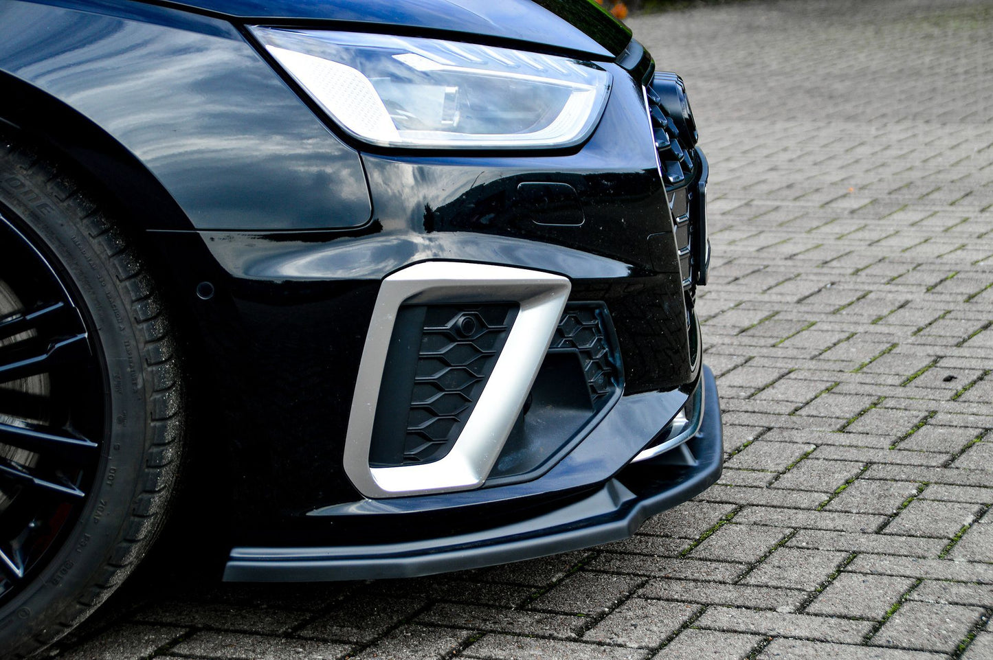 CUP Frontspoilerlippe ABS Audi S4, B9, 8W Facelift ab Bj.:2019- Carbon