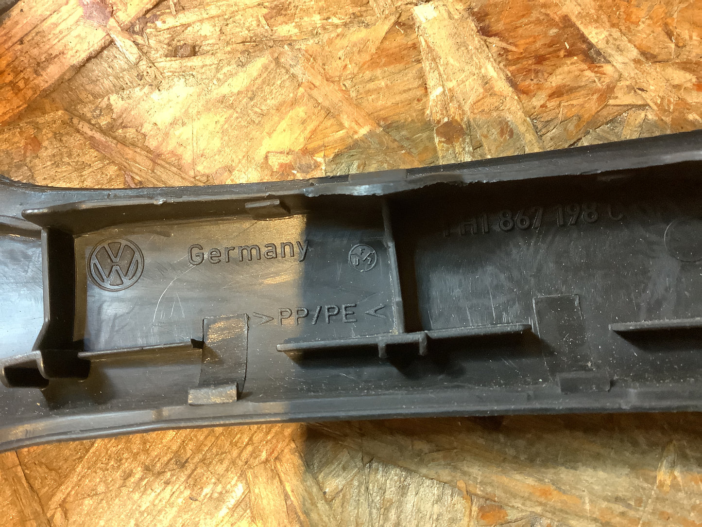 VW Golf 3, VW Vento Abdeckung Tür vorn rechts Original VW NEU