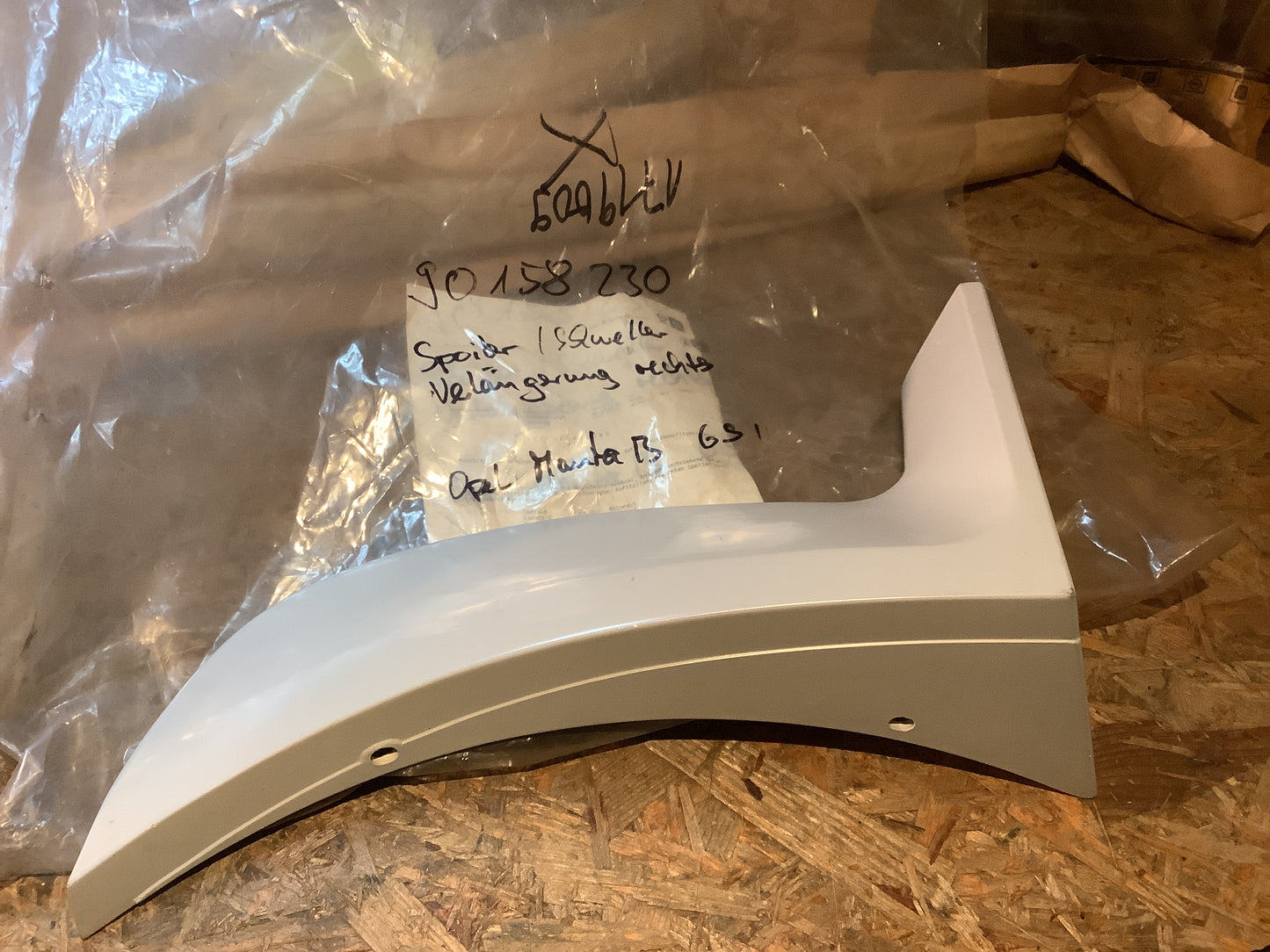 Opel Manta B GSI Spoiler/Schweller Verlängerung rechts Original GM NEU