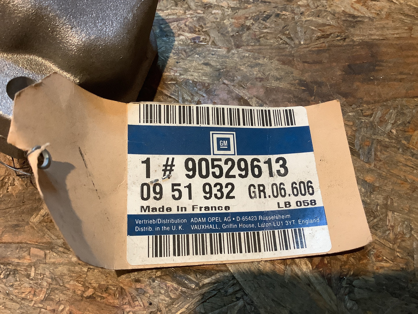 Opel Astra F Halter mit Buchse Servolenkung Original GM NEU