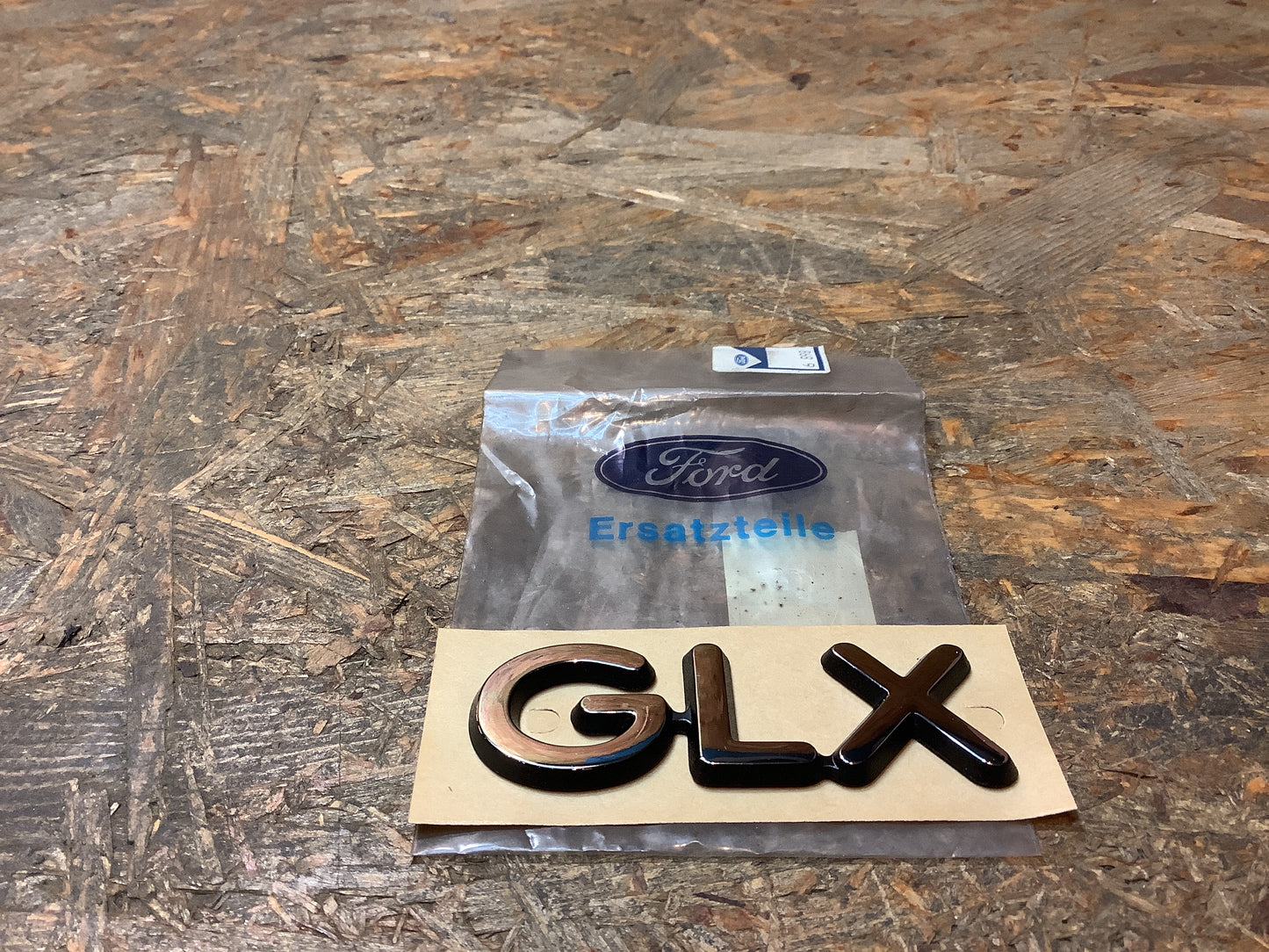 Schriftzug „GLX“ Original Ford NEU
