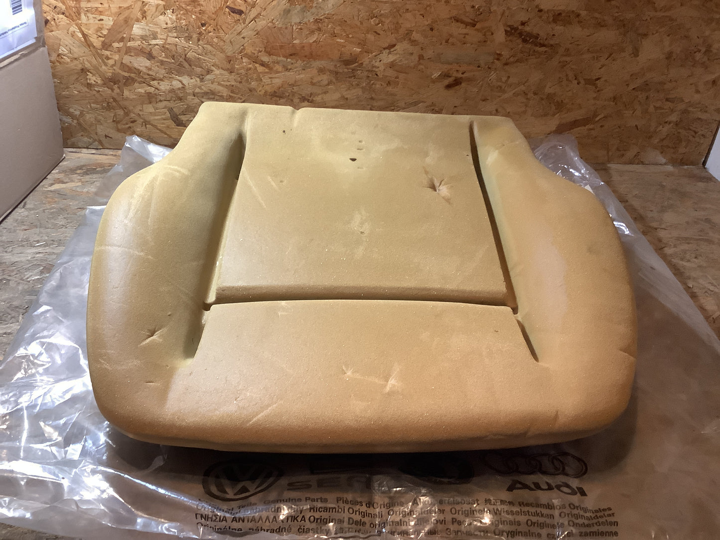 VW Polo Classic / Variant Sitzpolster Original VW NEU