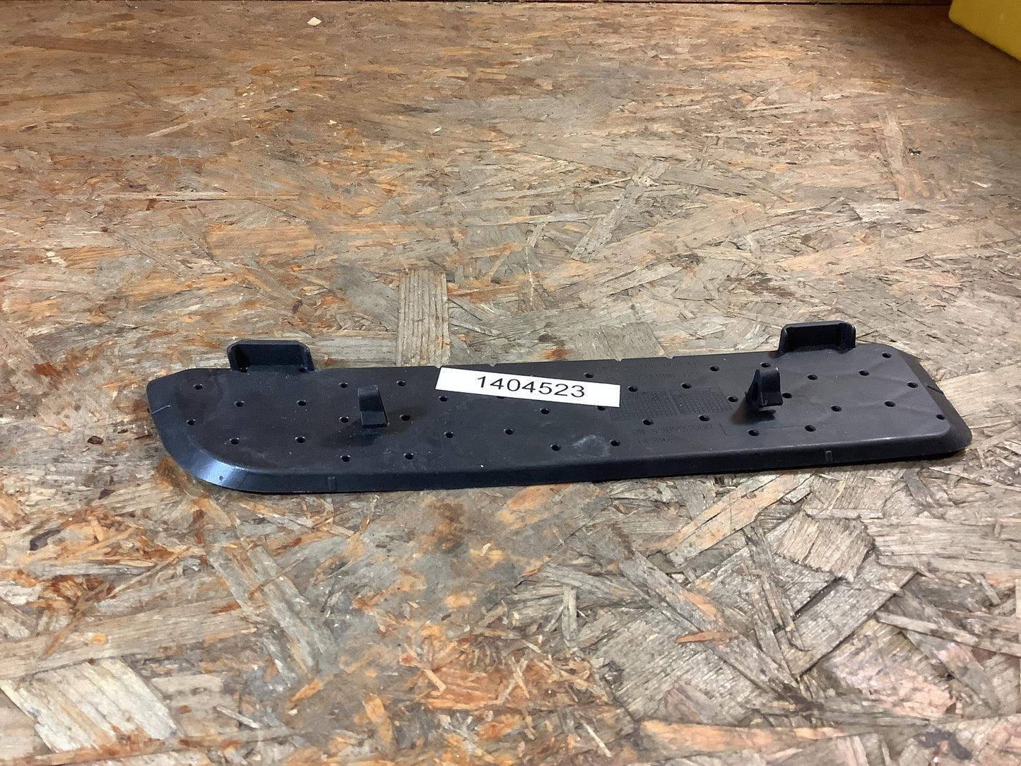 Astra H / Family Verkleidung an Heckstoßstange Original GM NEU