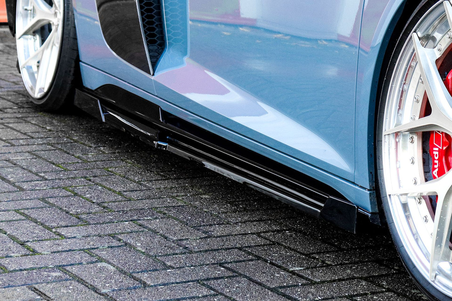 CUP Seitenschwellersatz Wing Audi R8, 4S Coupe + Roadster Schwarz Glanz