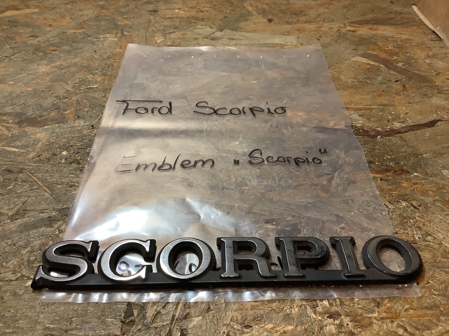 Emblem „Scorpio“ Original Ford GEBRAUCHT