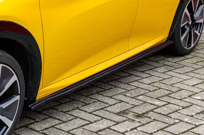 CUP Seitenschweller Peugeot 208 + e208 ,GT, GT-Line Ab Bj.: 2019- Carbon
