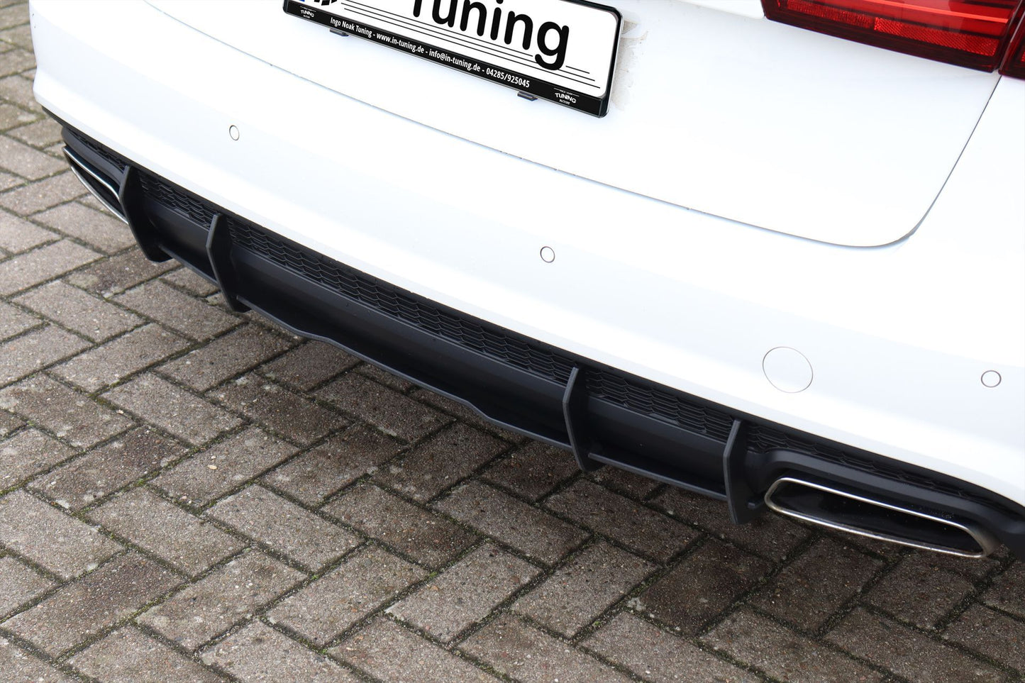 Gefräster Heckansatz Audi A6 + S6, 4G, C7 ab Bj.: 2014- Schwarz Matt