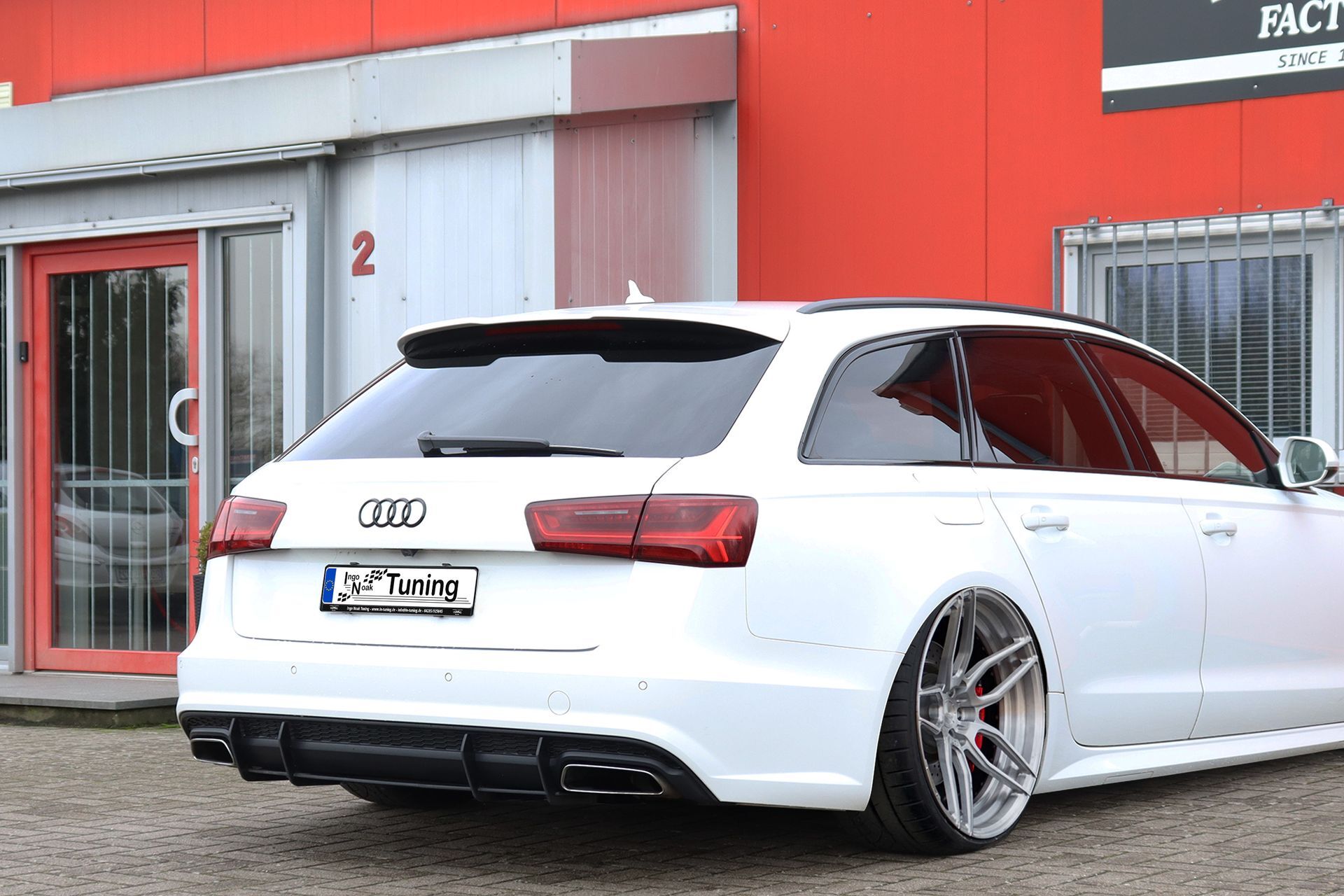 Gefräster Heckansatz Audi A6 + S6, 4G, C7 ab Bj.: 2014- Schwarz Matt