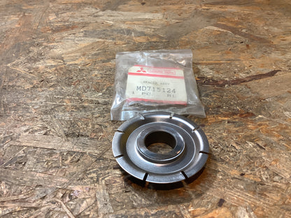 Mitsubishi Mirage Sedan, C13A Distanzstück M/T-Eingangswelle Original Mitsubishi NU